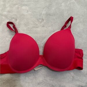 PINK Victoria's Secret Bold Red Bra
